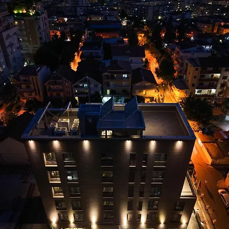 Vila-l 4* Tirana