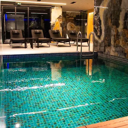 Vila-l Hotel Tirana